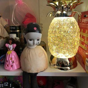 Royal Doulton, pineapple lamp, antique mirror